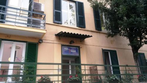 Rione XVIII Castro Pretorio House | Roma Art Rooms