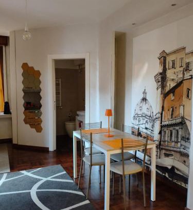 Quartiere XX Ardeatino Apartment | Roma Eur - OrangeVibes Loft