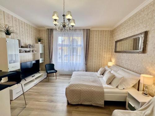 Josefov Apartment | Romance in the Old Town
