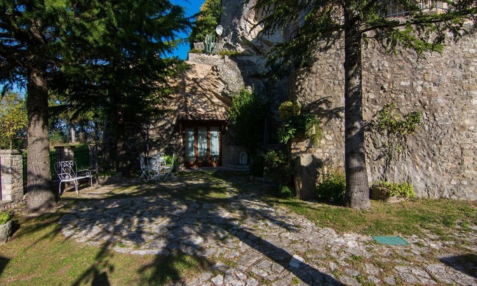 Sant'Agata Feltria House | Romantic Medieval Escape