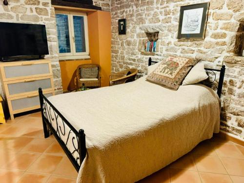 Vrsar Apartment | Romantic studio old town