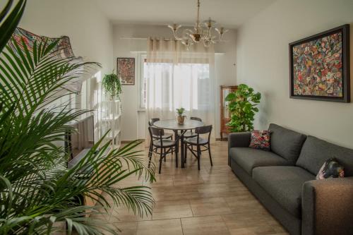 San Giovanni Apartment | Rome Street Art Suite