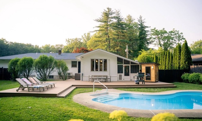 Rosendale House | Rondout Retreat: Sauna, Firepit and Backyard Oasis