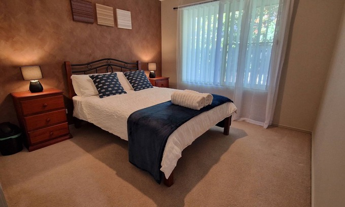 Urraween House | Room in shared house 2