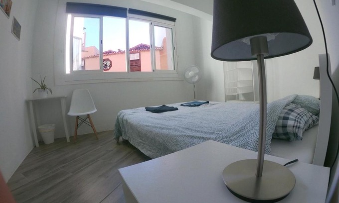 Santa Cruz de la Palma House | Room with Private Bathroom - Vivienda Vacacional Out of Blue
