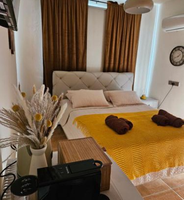 Paphos Apartment | ROOMS by Emmelia Group