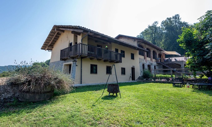 Somano House | Roseto I by Interhome