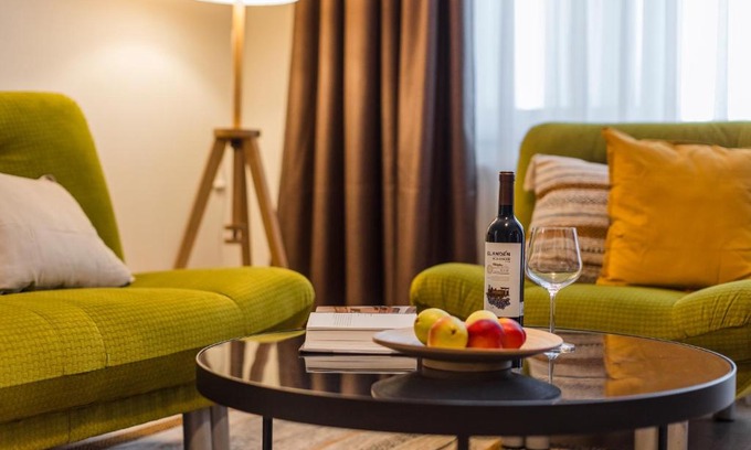 Old City Apartment | Rox Central Apartments 4