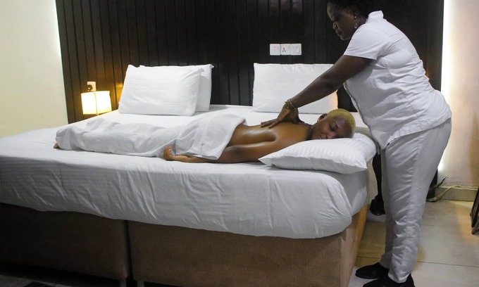Oshodi-Isolo Hotel | Royal Crest hotel and suite