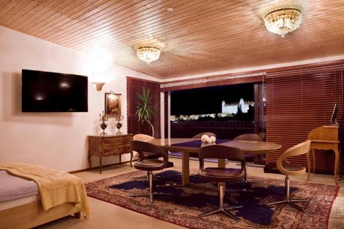 Old Town Apartment | Royal Suite in Villa No 16