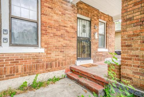 Memphis House | Rozelle Roost Both Units