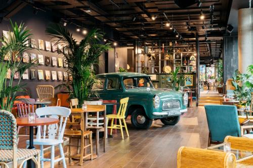 Pembridge Hotel | Ruby Zoe Hotel London