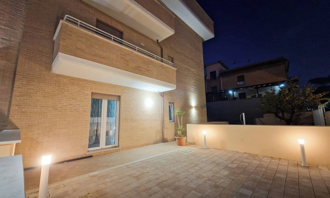 Zona XVI Torrenova Apartment | Ruggieri Apartments Rome - Garden