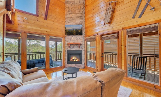 Sevierville Cabin | Ryder's View - Spacious 1 bedroom with GameRoom and Mountain Views! 1 Cabin by RedAwning