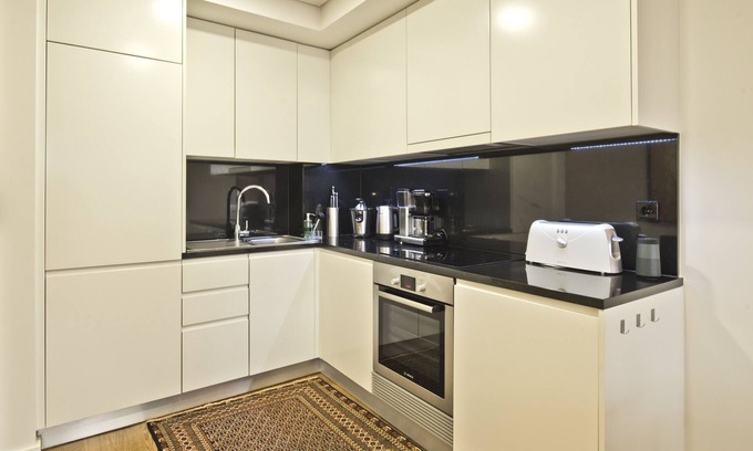 Sao Bento Apartment | São Bento Terrace Apartment (C105)
