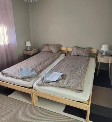 Innri-Njarthvik House | Sól - S12 Guesthouse