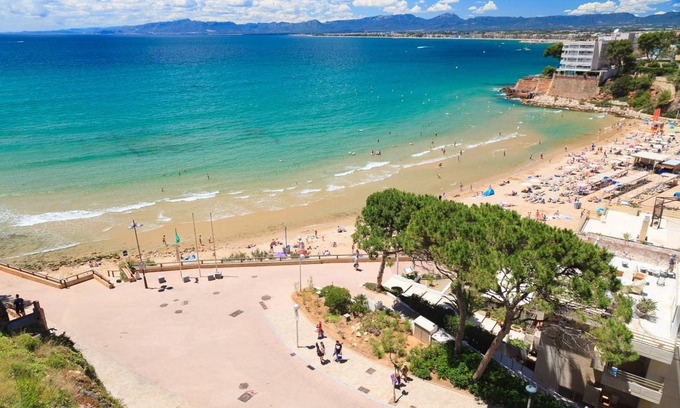 Salou City Centre Apartment | S205-207 UHC SOROLLA APARTMENTS