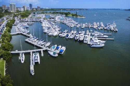 Sabal Harbour House | Sabal Key Townhome