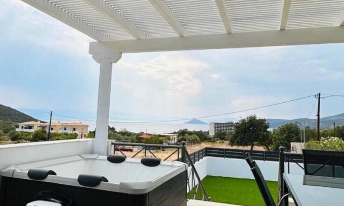 Kilada House | Saladi Beach House