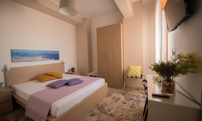 Trapani Bed & Breakfast | Sale e Sabbia B&B