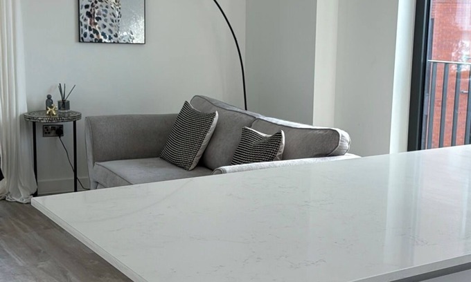 Salford Apartment | Salford Luxury 2Bed 2Bath| Gym Balcony