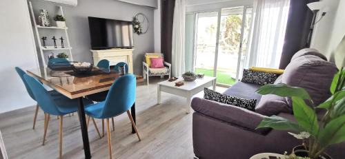Salou City Centre Apartment | Salou luz y color