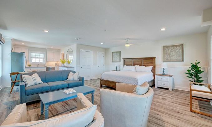 Surf City Apartment | Saltwater Resort Suite 2001