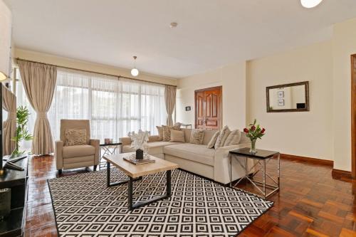 Thompson Estate Apartment | Sanctuary Luxe - 3BR with Pool - Gym & Views - by The Manna Stays