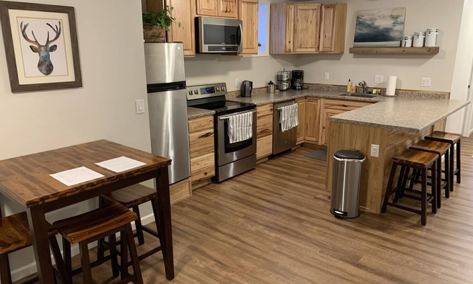 Sand Lake Apartment | Sand Lake Suite in Quiet Neighborhood