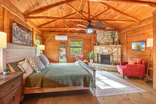 Wimberley House | Sanderson at The Bend