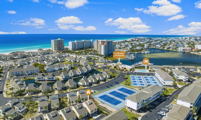 Holiday Isle Condo | Sandpiper Cove Resort by Panhandle Getaways