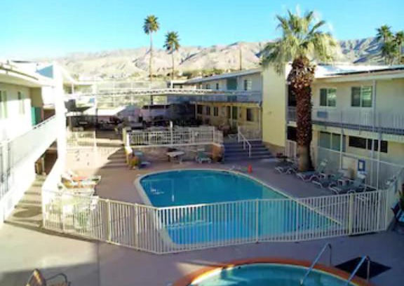 Desert Hot Springs Hotel | sandpiper