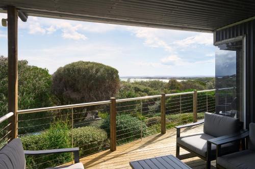 Coles Bay House | Sandpipers Beach