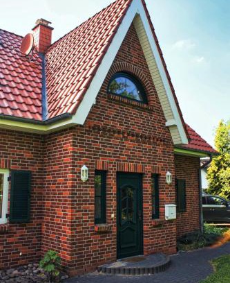 Dassow House | Sandregenpfeifer