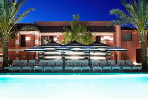 Desert Horizons Hotel | Sands Hotel and Spa