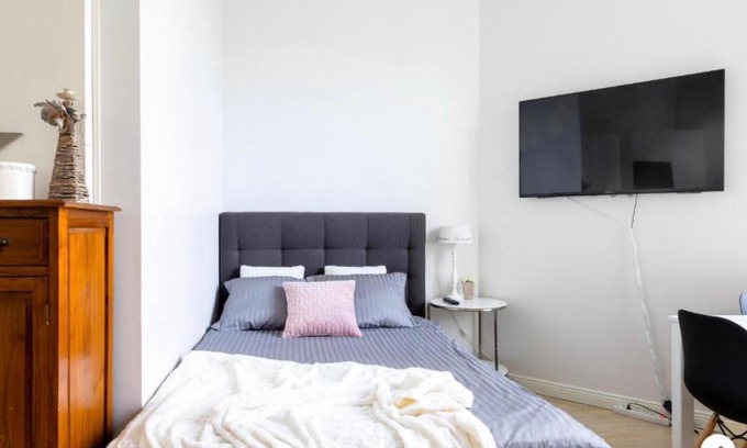 Kamppi Apartment | Scandinavian Home 21 in Heard City