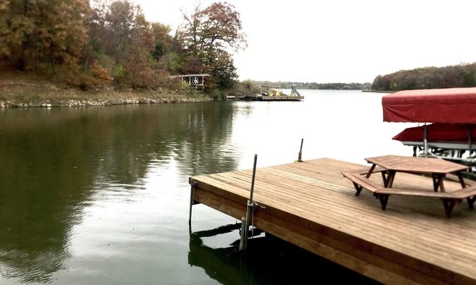 Panora House | Scenic treetop views at Lake Panorama