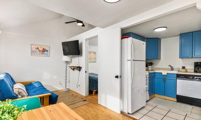 Rockaway Beach House | Sea Haven Motel Unit 6