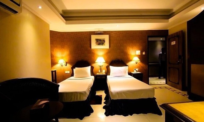 Uttara Hotel | Sea Shell Hotel