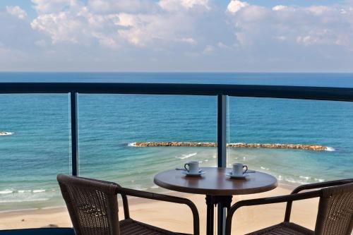 Tel Aviv Promenade Hotel | Sea Tower by Isrotel Design