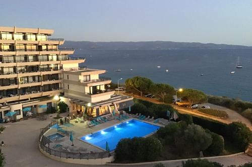 Ajaccio Apartment | Sea view apartment on the Ajaccio golf course