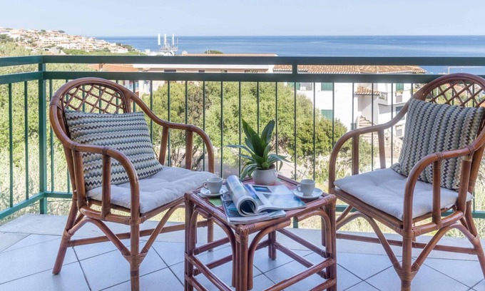 Cala Gonone Apartment | Sea View Balcony in Cala Gonone