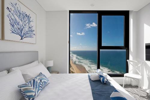 Surfers Paradise Apartment | Sea view Beachfront apartment in surfers