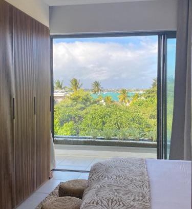 Grand-Baie Apartment | Sea view - Soleil des Canonniers