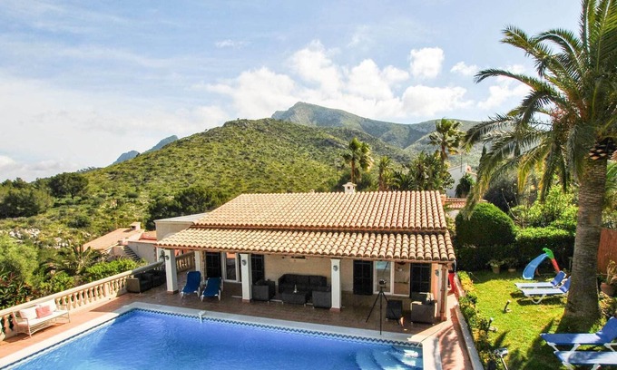 Cielo de Bonaire Villa | Sea-view Villa in Alcúdia with Private Pool