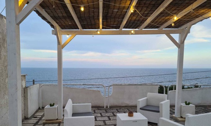 Diso Villa | Sea view villa in Castro