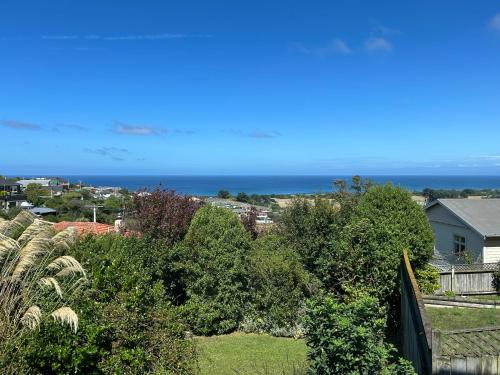 Dunedin House | Sea Views Studio