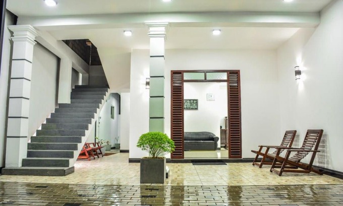 Hikkaduwa Apartment | Sea Yo Villa - Hikkaduwa