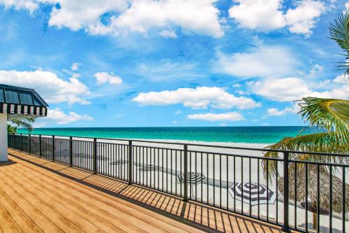 Bradenton Beach Hotel | Seabreeze at Anna Maria Island Inn