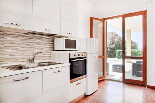 Solanas Apartment | Seafront Solanas
